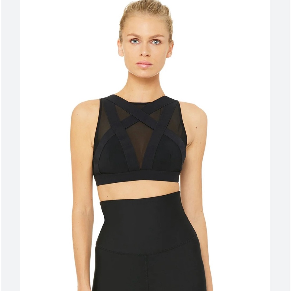 ALO BANDAGE BRA SIZE SMALL IN BLACK NWT RARE